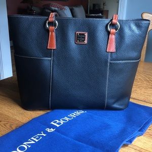 Dooney & Bourke Large Black Tote